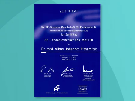 Zertifikat Knieendoprothese Dr. Pithamitsis